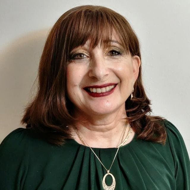 ענת סין הרשקו, פיזיותרפיה, ברחובות