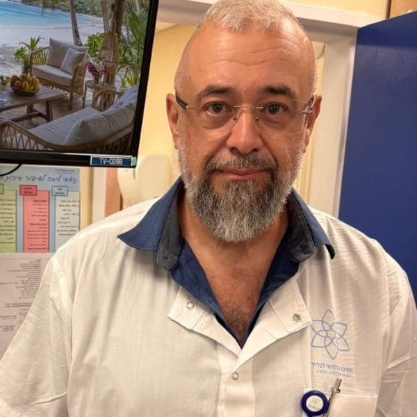 ולדי קסלין, פסיכותרפיה, בכרמיאל