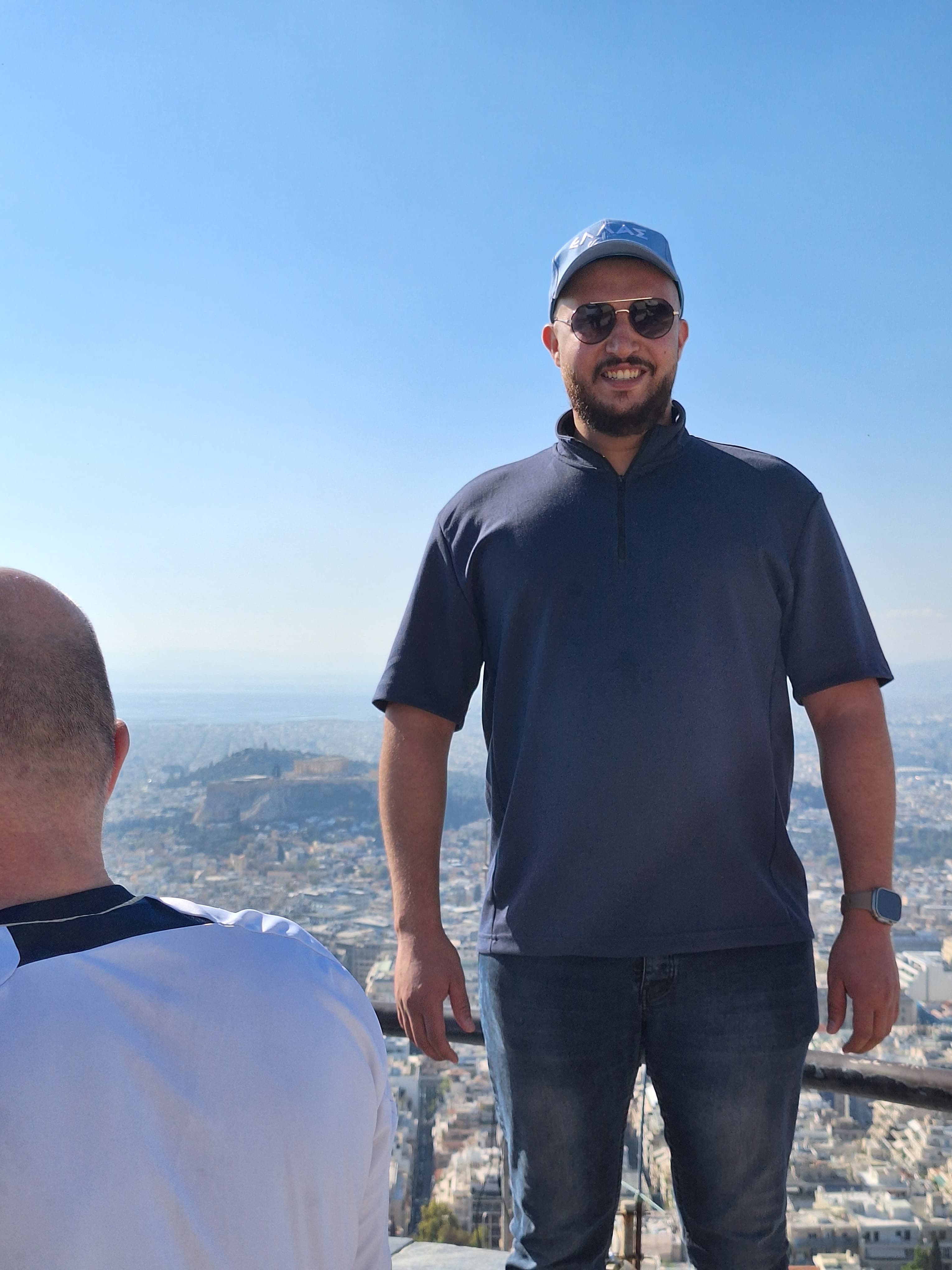 יונס יונס , סיעוד, בפתח תקווה